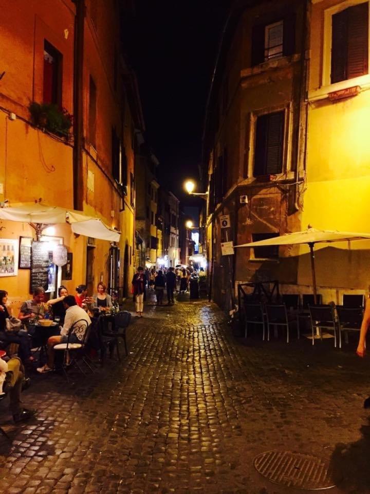 B&B Trastevere Il Vicolo Rzym Zewnętrze zdjęcie